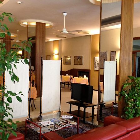 Hotel Milano 피스토이아 외부 사진