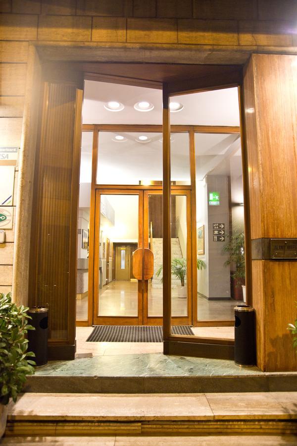 Hotel Milano 피스토이아 외부 사진