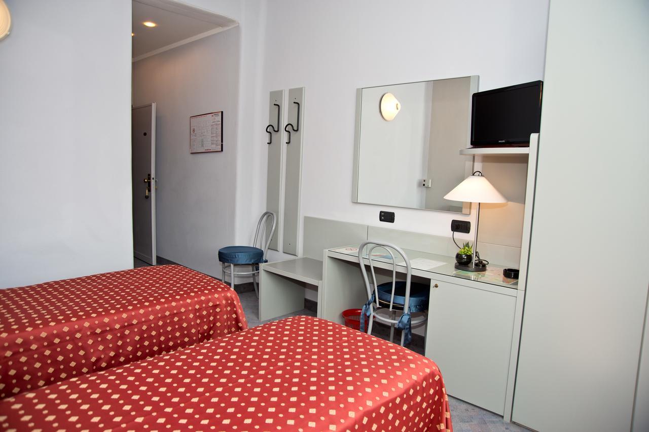 Hotel Milano 피스토이아 외부 사진